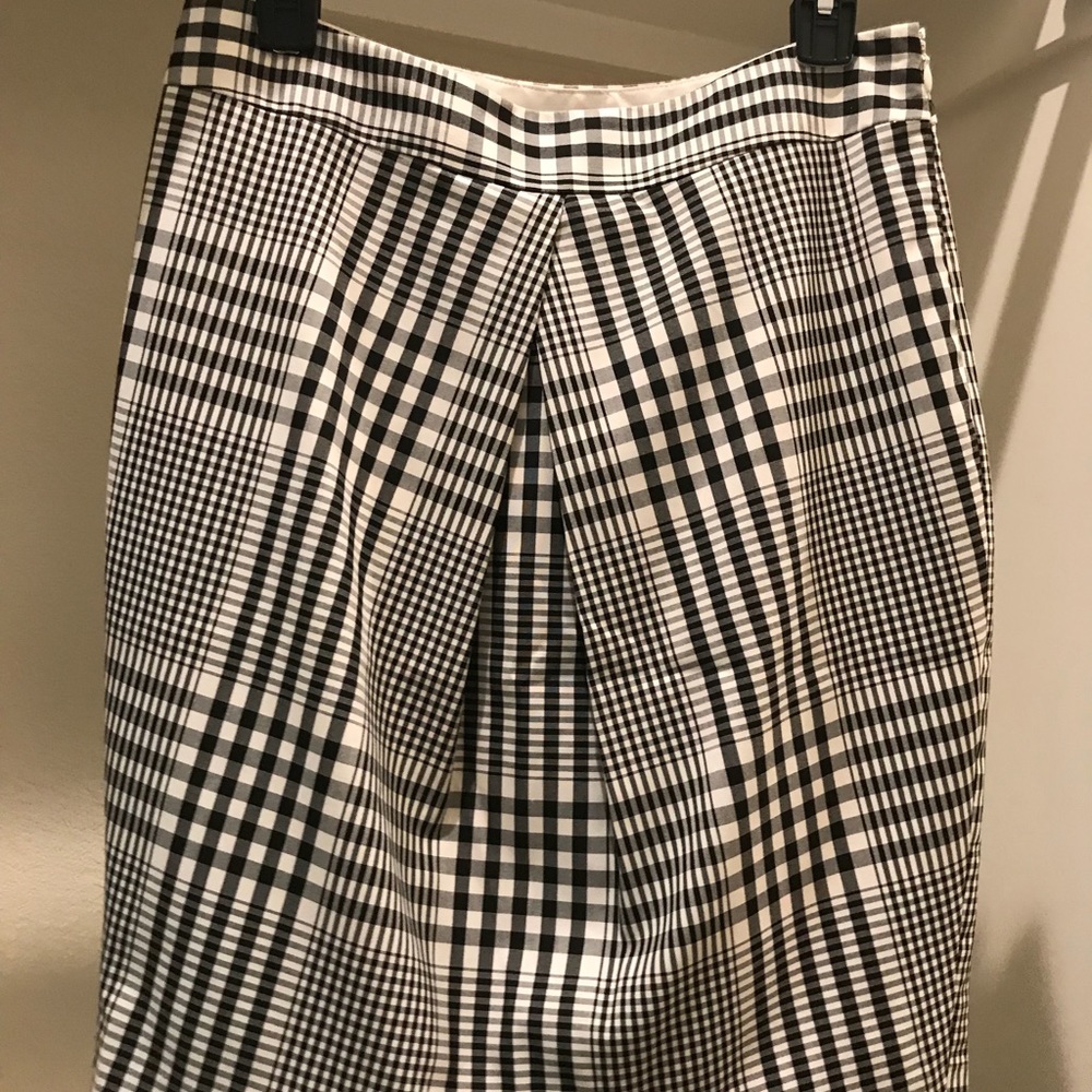 Black/white check pencil skirt from The Limited!